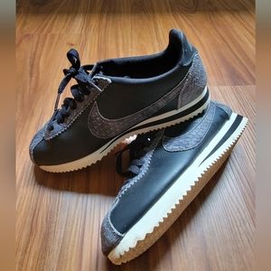 Nike Classic Cortez black snake sneakers
